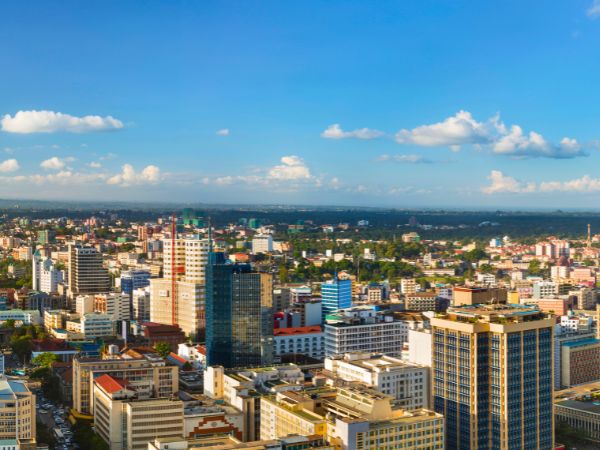Car Hire Nairobi: Downtown Pickup & City Driving Guide